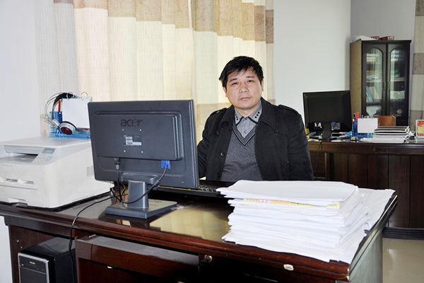 Business Manager Zhang Ying